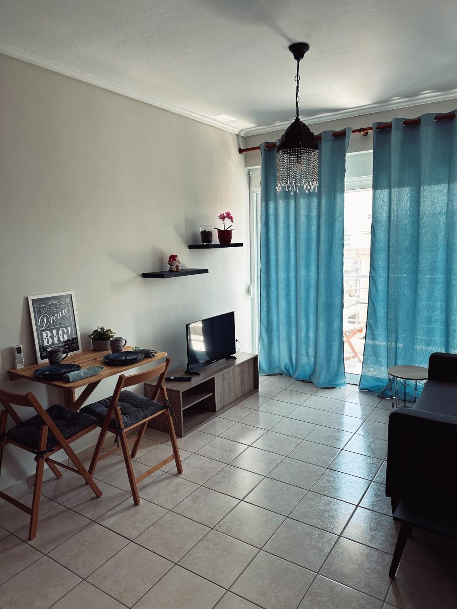 Homely Flat Near Airport Tesalónica Exterior foto